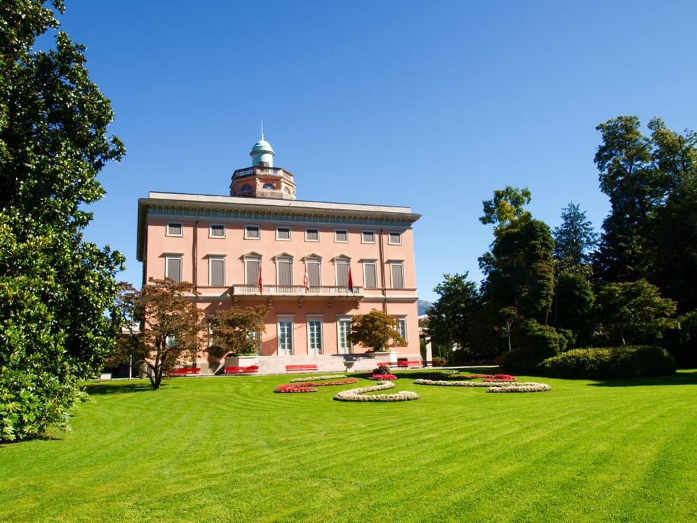 Relax and Recharge at Parco Civico-Ciani