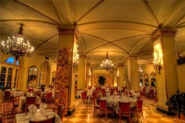 Rooms, Suites & Dining