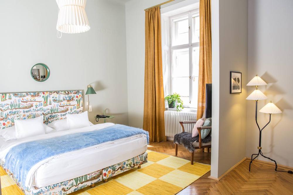 Unleash Your Inner Art Lover at Hotel Altstadt Vienna