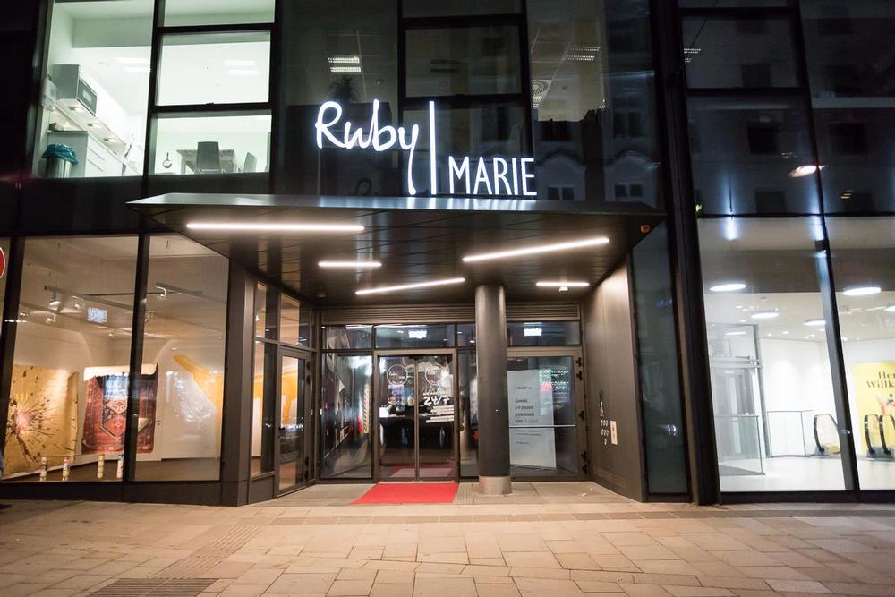 Choose Ruby Marie for Chic Stays with a Creative Vibe