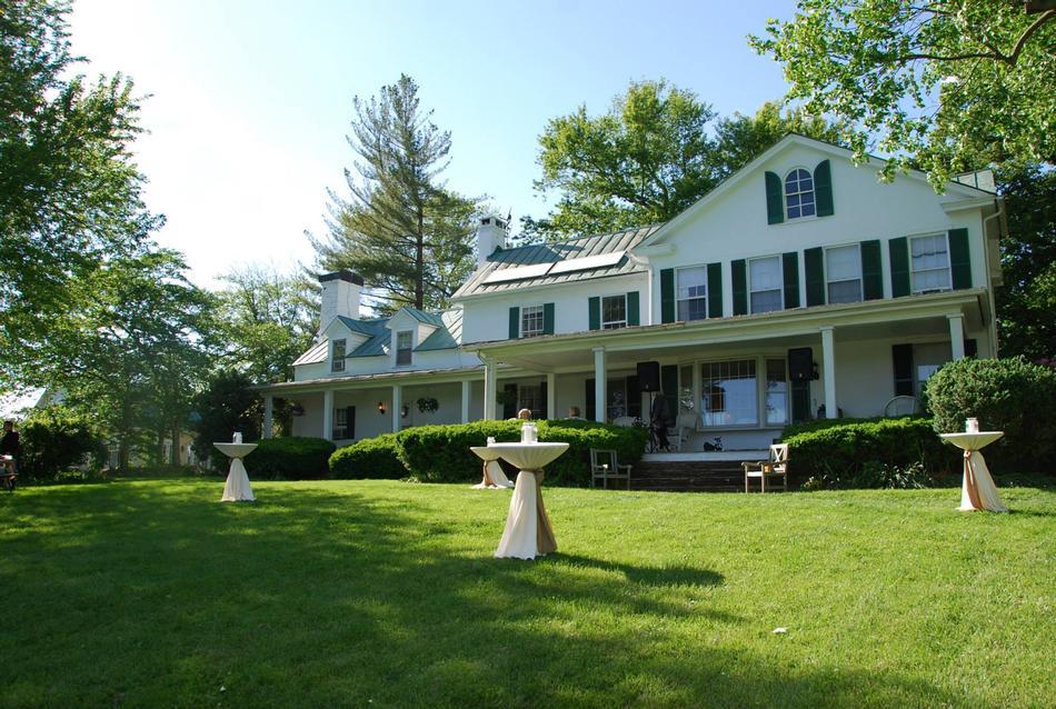 Discover cozy charm and enjoy homemade breakfasts on an affordable weekend stay.