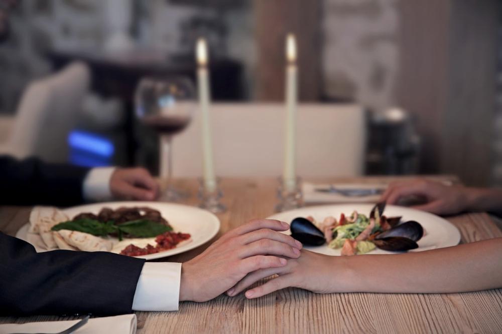 Go All-In on Indulgence at Bull & Bear Steakhouse