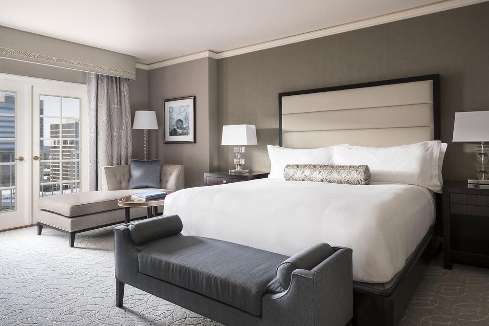 If You Want 5-Star Elegance and Personalized Service, Stay at The Ritz-Carlton St. Louis