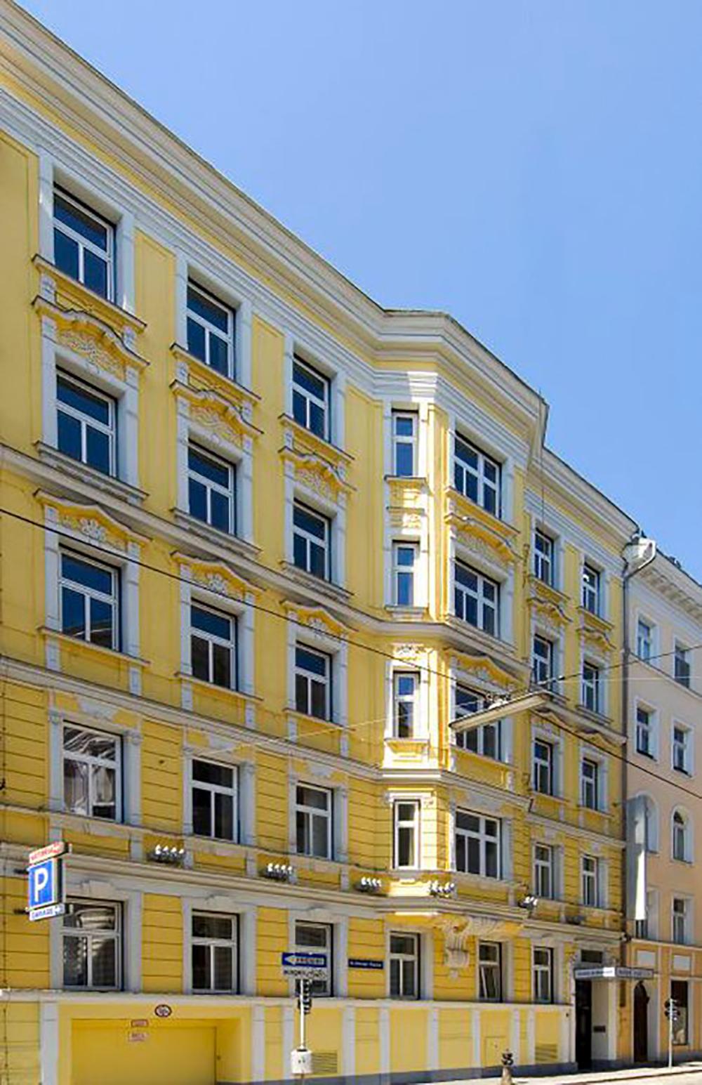 Sip and Stay at the Wine-Inspired Hotel Rathaus Wein & Design