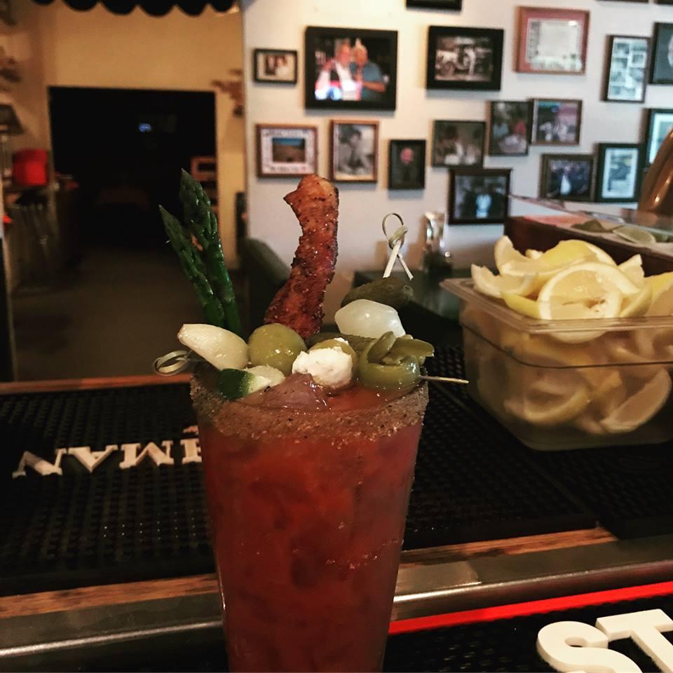 Feast on Classic Red Sauce Favorites at Mama Cozza’s