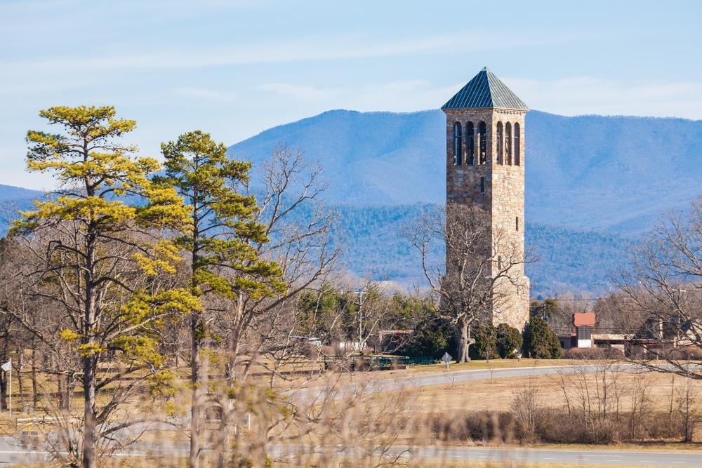 Listen to the Melodies of History at Luray Singing Tower