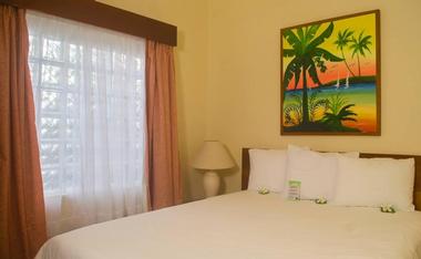 SunBreeze Suites