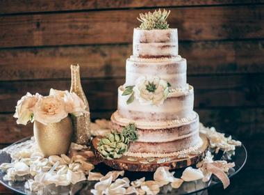 Barn Wedding Venues: West Monitor Barn
