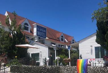 Hotels Near Me: El Rancho Motel