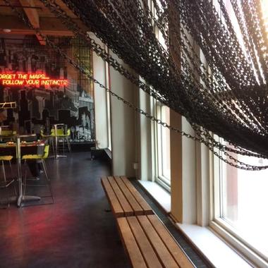 HI Chicago Hostel