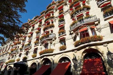 Hotel Plaza Athenee