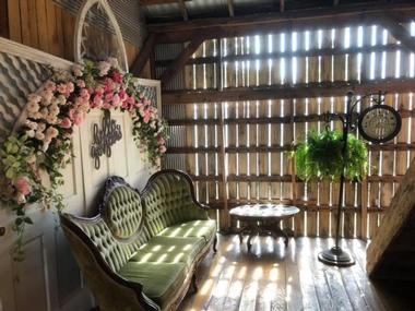 Barn Wedding Venues in Indiana: The Barn of Coatesville