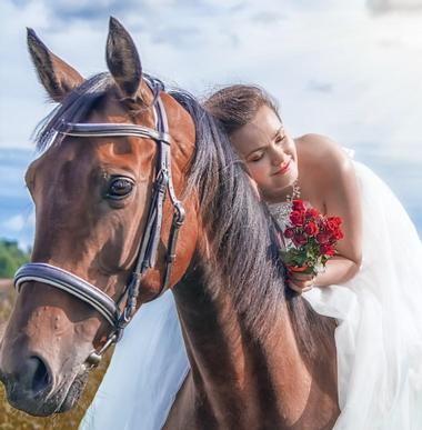 Indoor Wedding Venues Near Me: La Joya Dulce Ranch