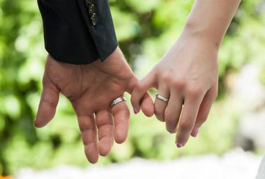 Outdoor Wedding Venues: Ivy House Weddings and Events