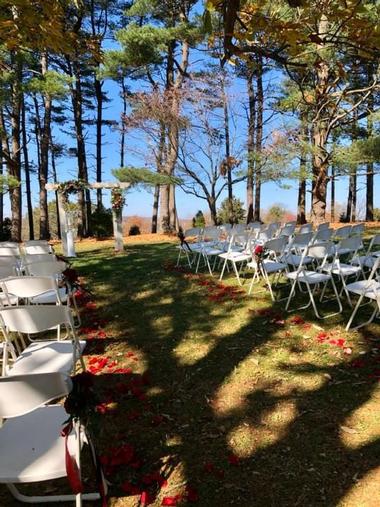 Barn Wedding Venues in Pennsylvania: Two Harts Barn LLC