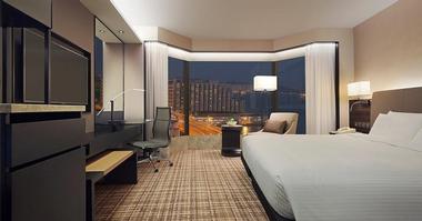 New World Millennium Hong Kong Hotel
