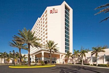 Riu Palace Paradise Island