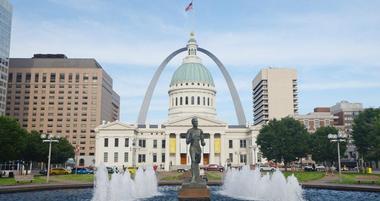 15 Best Romantic Getaways in St. Louis