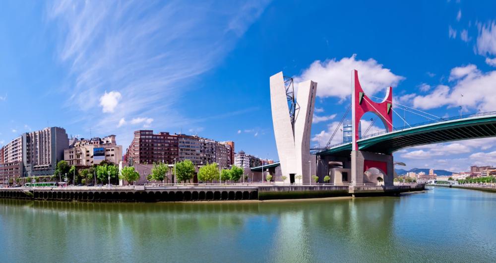 24 Best Things to Do in Bilbao, Spain