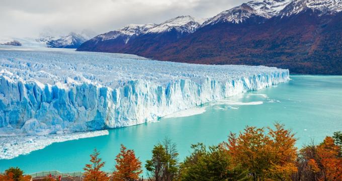 Admire the Glaciers in El Calafate, Argentina