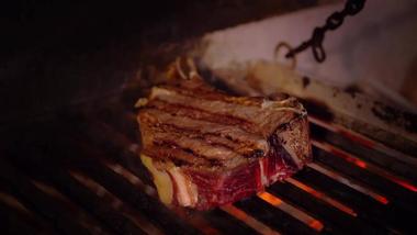 BEEF Meat and Wine