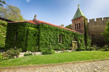 Ruzica Church