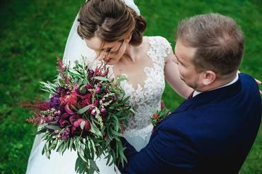 Gatlinburg Wedding Venues: The Preacher’s House