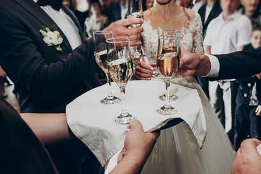 Wedding Venues in Lawrence, Kansas: The Oread Hotel