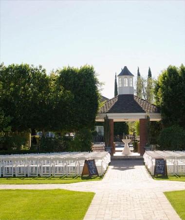 Best Phoenix Wedding Venues: Stonebridge Manor