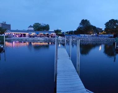 Places to Get Married: Sandusky Yacht Club
