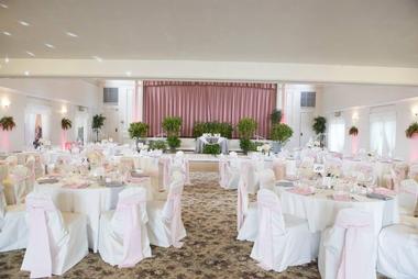 Indoor Wedding Venues Near Me: St. Petersburg Women's Club