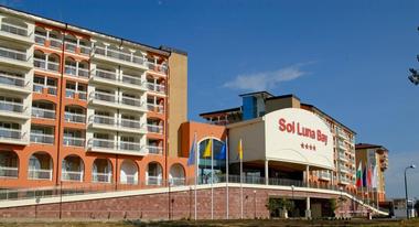 Sol Luna Bay