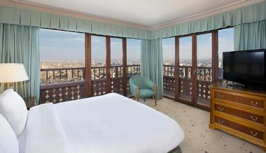 Hilton Cairo World Trade Center Residences