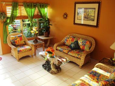 Eldemire's Tropical Island Inn