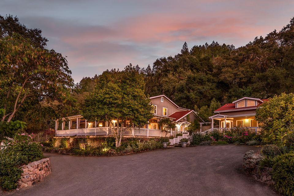 Unwind in Wine Country Serenity at Meadowlark Country House and Resort