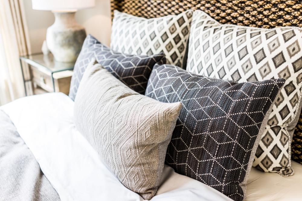 Hide Away in Charm at A Calistoga Enchanted Cottage
