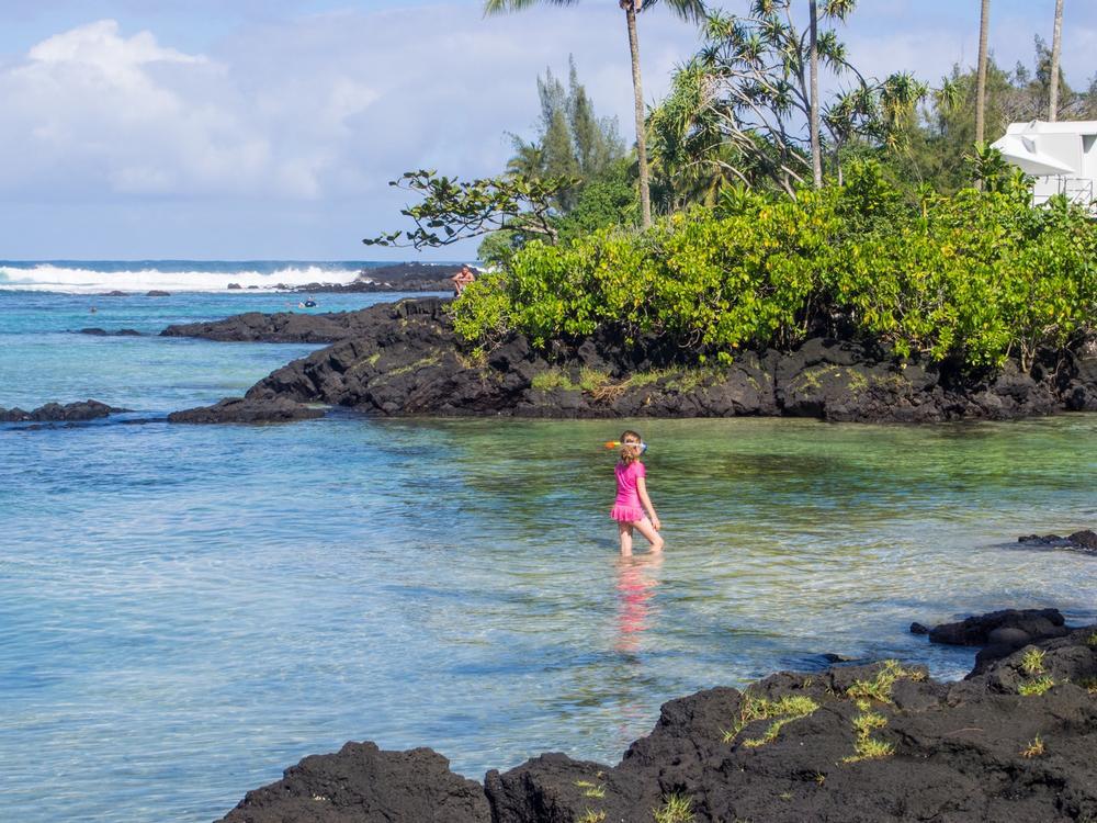 Four Mile Beach - 10-minute drive from Hilo