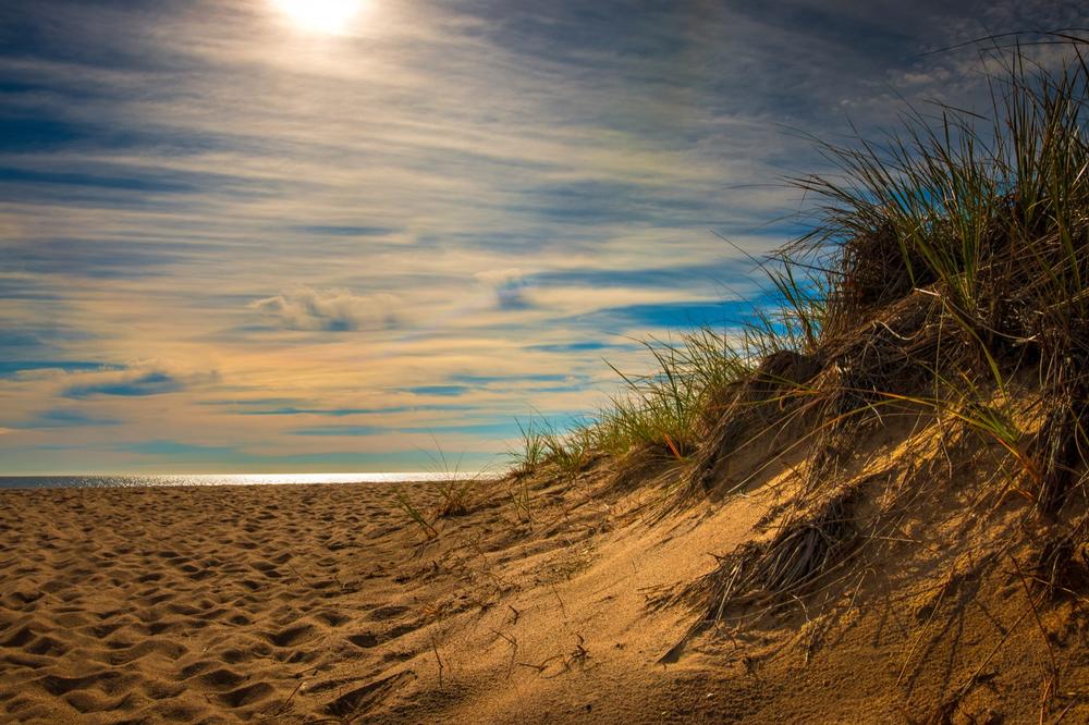 Walk along quiet shores and enjoy a peaceful retreat.