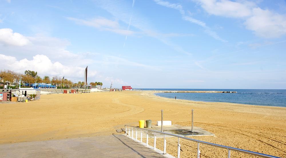 Nova Icaria Beach - 10 minutes northeast of Barceloneta Beach