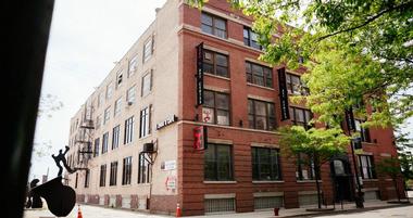 Zhou B Art Center