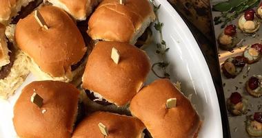 Chowgirls Catering in Minneapolis