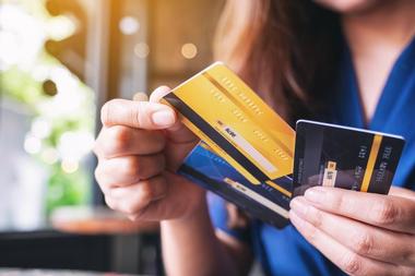 Using Credit Cards or Other Currencies in the US