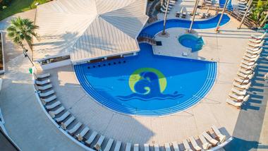 Adams Beach Hotel