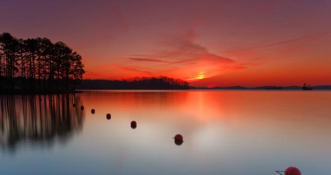 Sunset on the lake