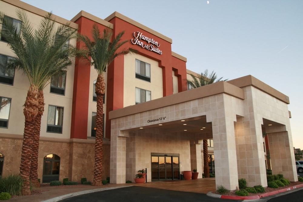 Start Smart with a Stay at Hampton Inn & Suites Las Vegas South
