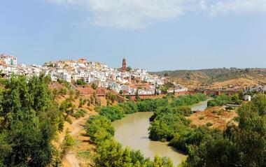 Kayaking in the Guadalquivir River