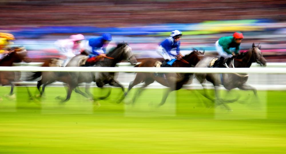 Experience Thrilling Horse Races and Elegant Events at Ascot