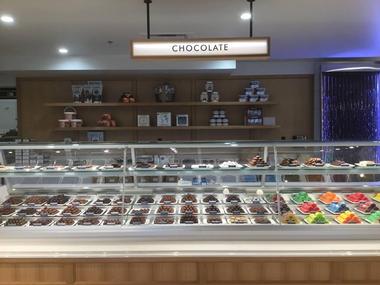 Sanders Candy Factory Tour | Free & Affordable Things to Do in Detroit, Michigan