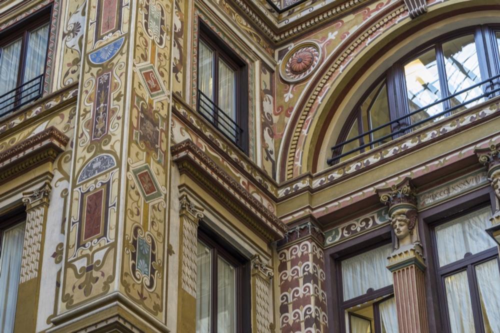Discover Hidden Beauty and Art Nouveau Frescoes at Galleria Sciarra