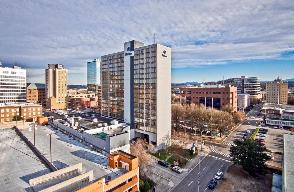 Rest Easy and Central at Hilton Knoxville